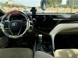 تۆیۆتا کامری